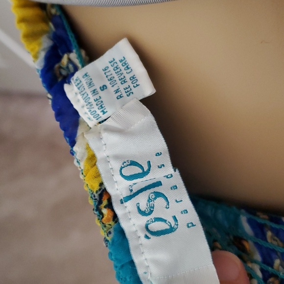 Èshe Paradise s shirred chest dropping to handkerchief style skirt semi sheer - Picture 6 of 7